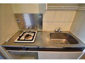 �K�X�R����1���t�̃L�b�`���B