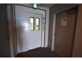 �G���x�[�^�[