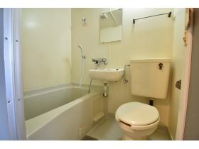 ���j�b�g�o�X